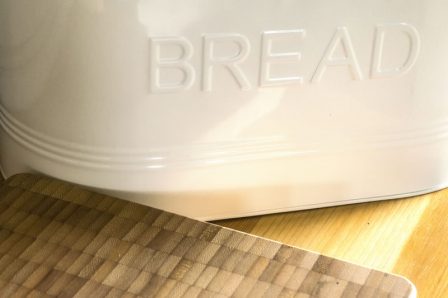 An image of the bread bin and bread board in Seren